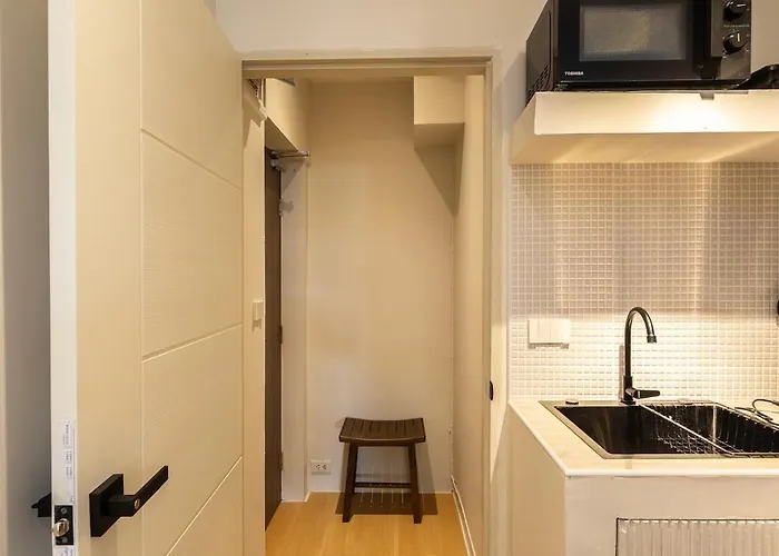 Cute & Comfy For 3 Guests At Center Of Sathorn Appartamento Bangkok
