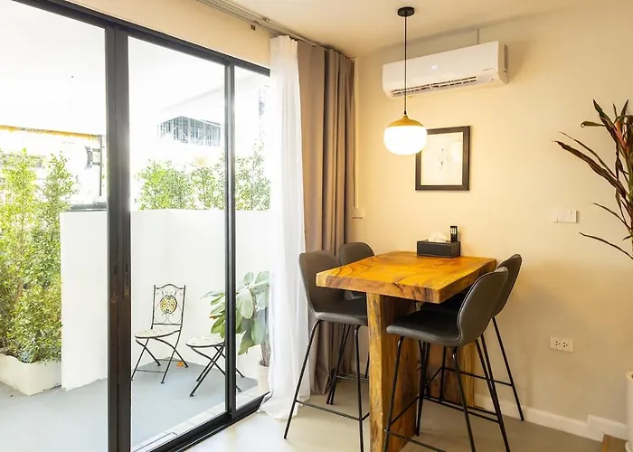 Cute & Comfy For 3 Guests At Center Of Sathorn *